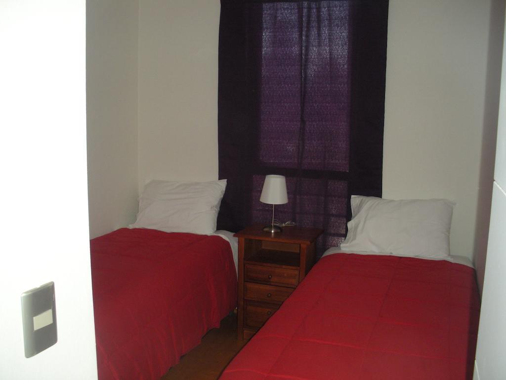 Departamentos Pontoni Apartment Santiago Bilik gambar